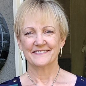 Meet your Posher, Shirley